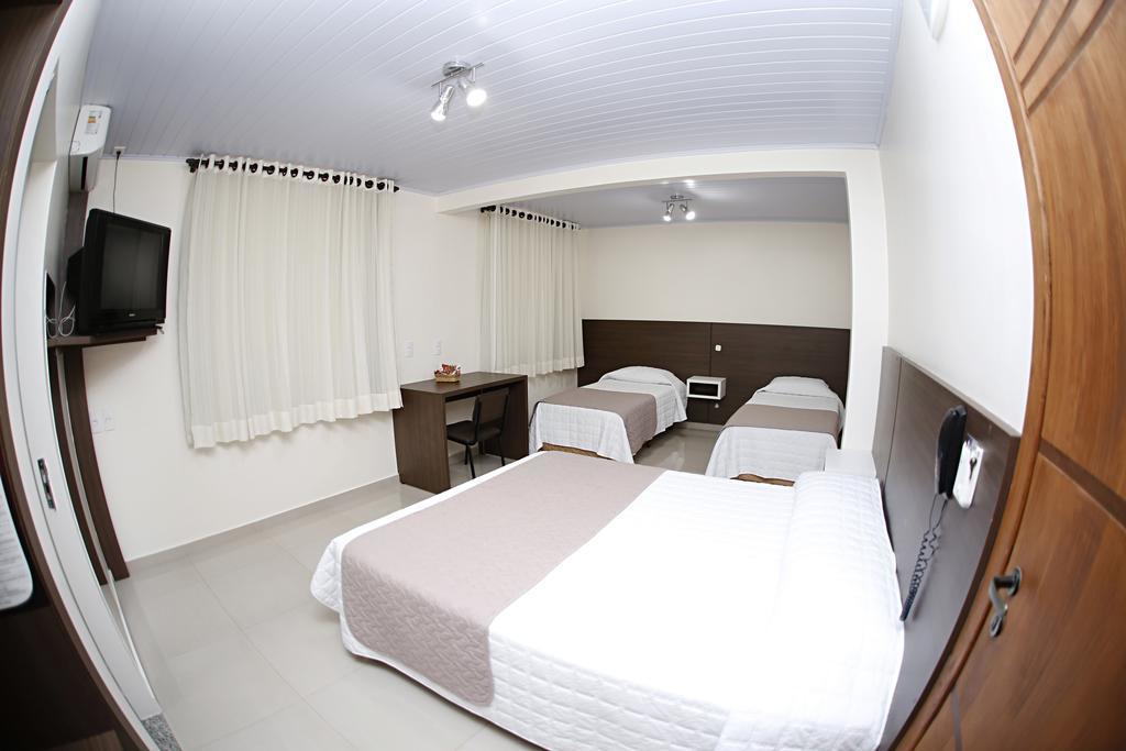 Luz Hotel Pato Branco Quarto foto
